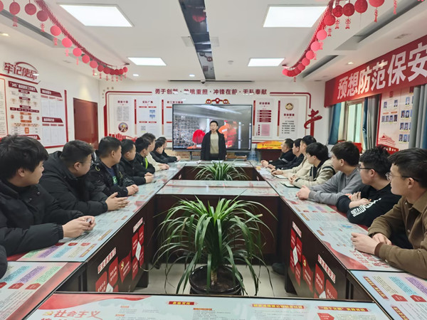 1740795149758087.jpeg 强鑫鑫配图.jpg